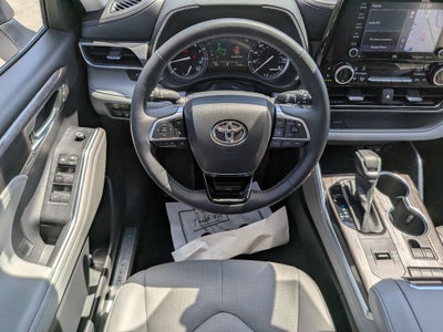2021 Toyota Highlander Limited
