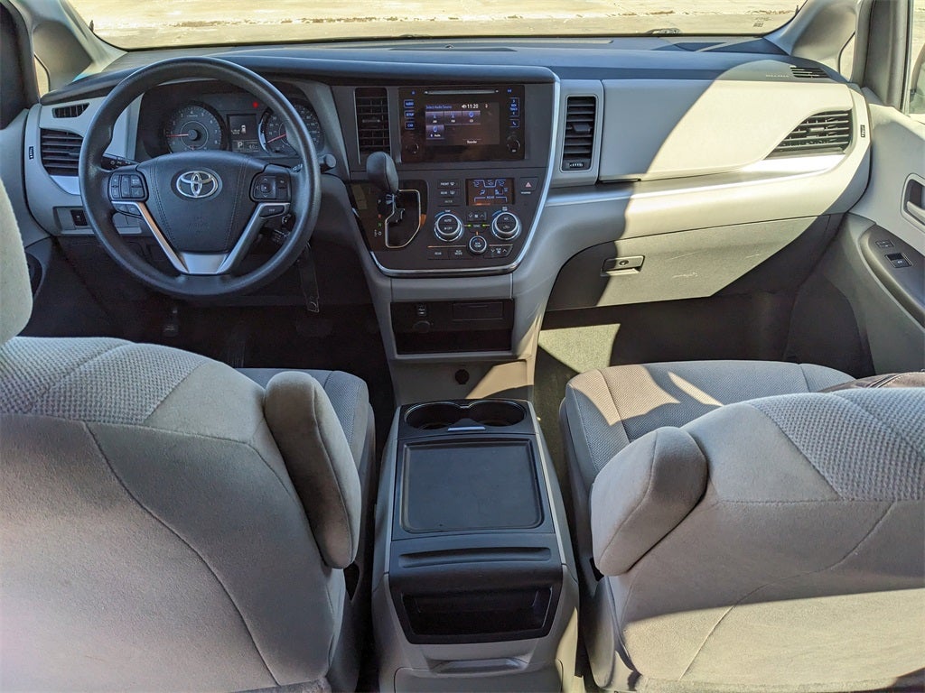 2016 Toyota Sienna L 7 Passenger