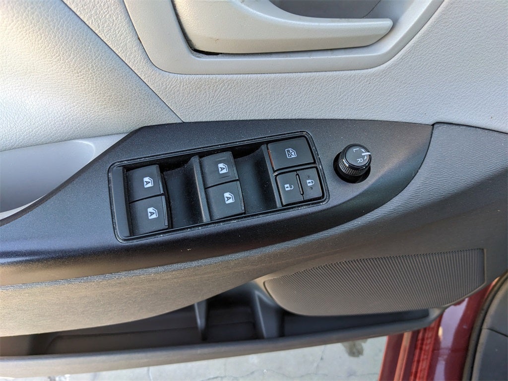2016 Toyota Sienna L 7 Passenger