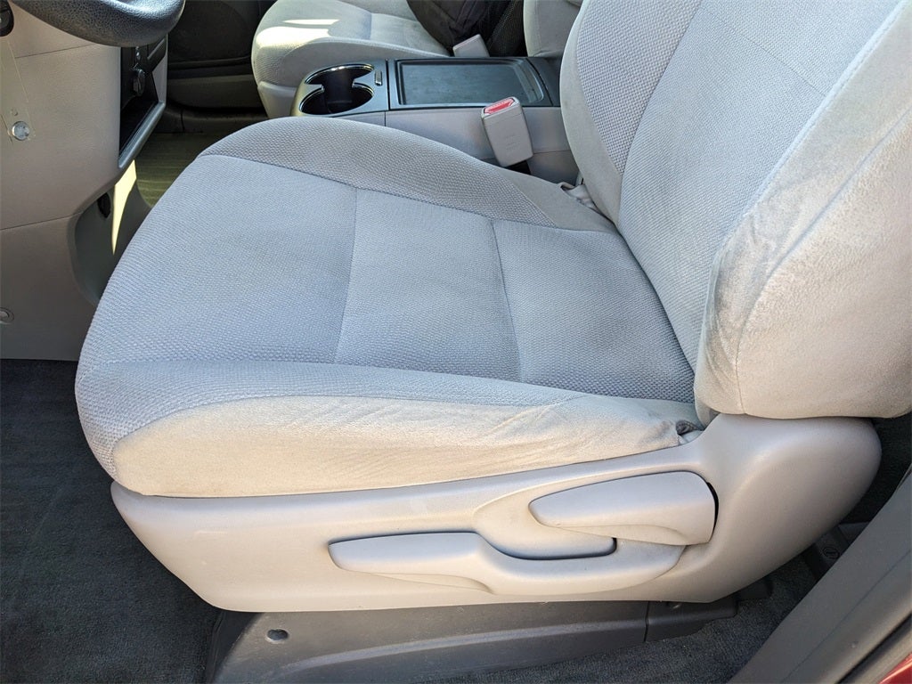 2016 Toyota Sienna L 7 Passenger