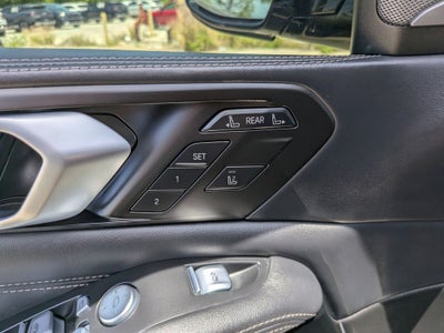 2022 BMW X7 M50i