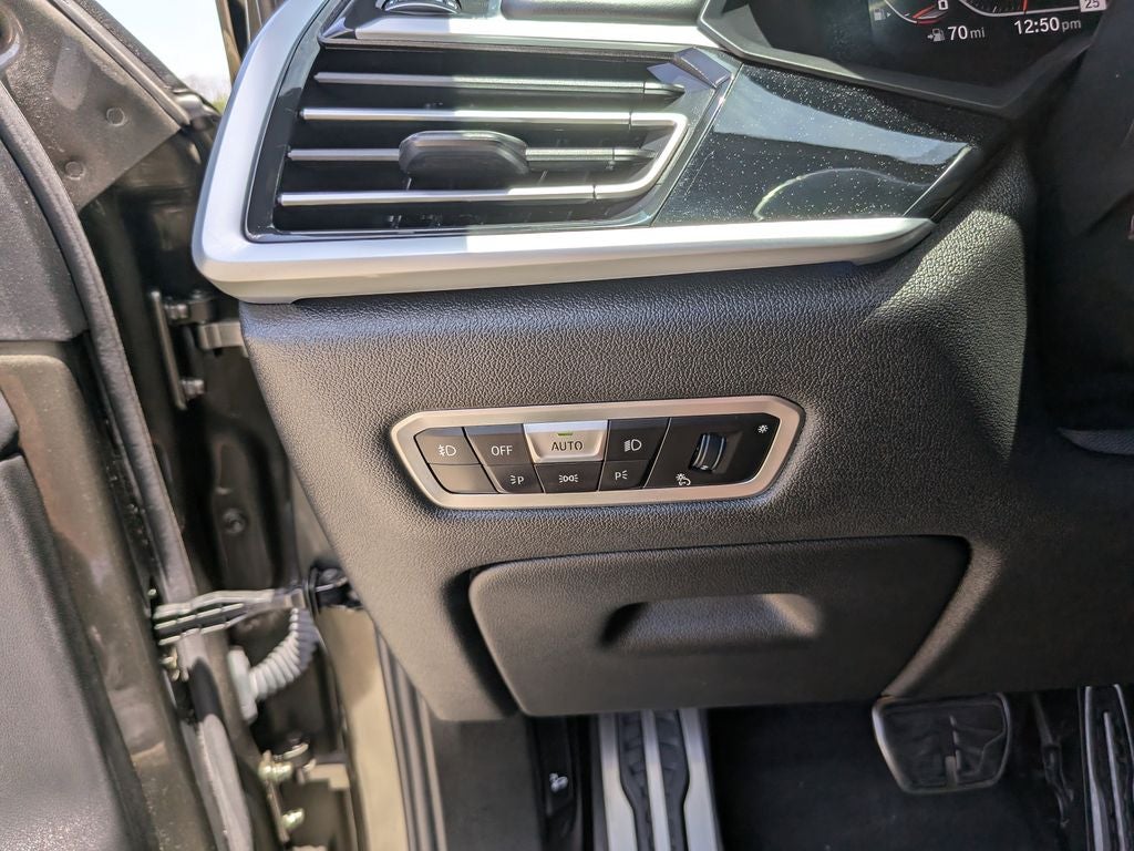 2022 BMW X7 M50i