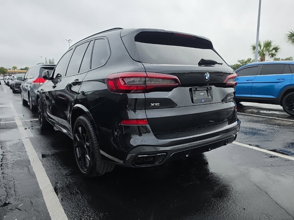 2021 BMW X5 M50i