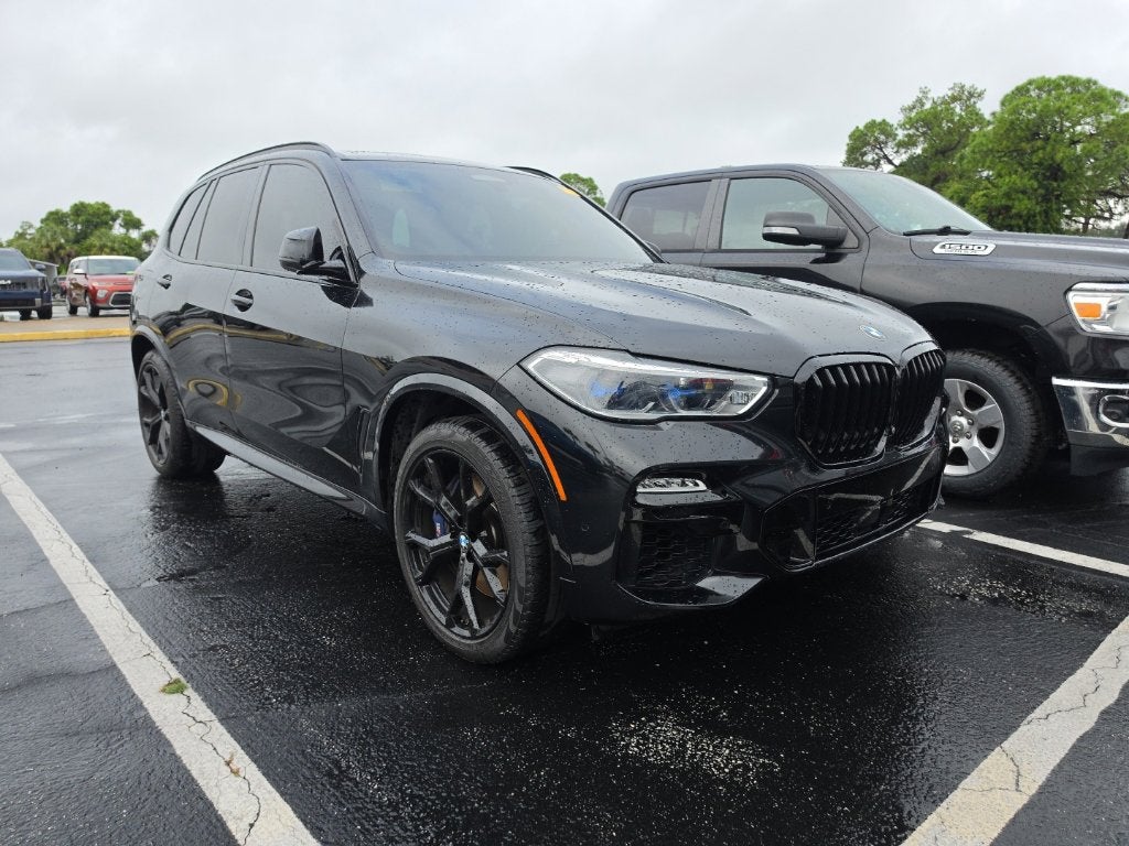 2021 BMW X5 M50i