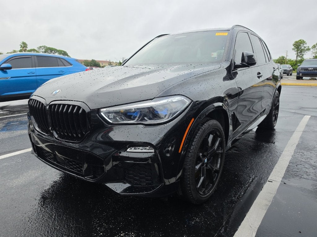 2021 BMW X5 M50i