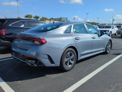 2022 Kia K5 LXS