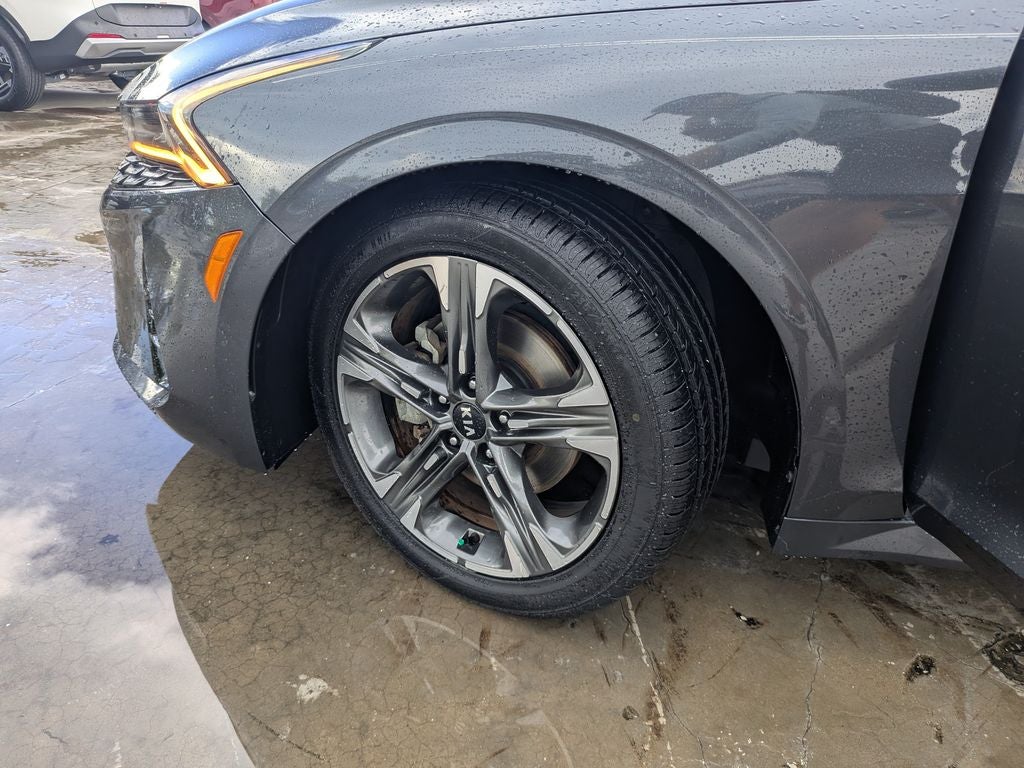 2021 Kia K5 EX