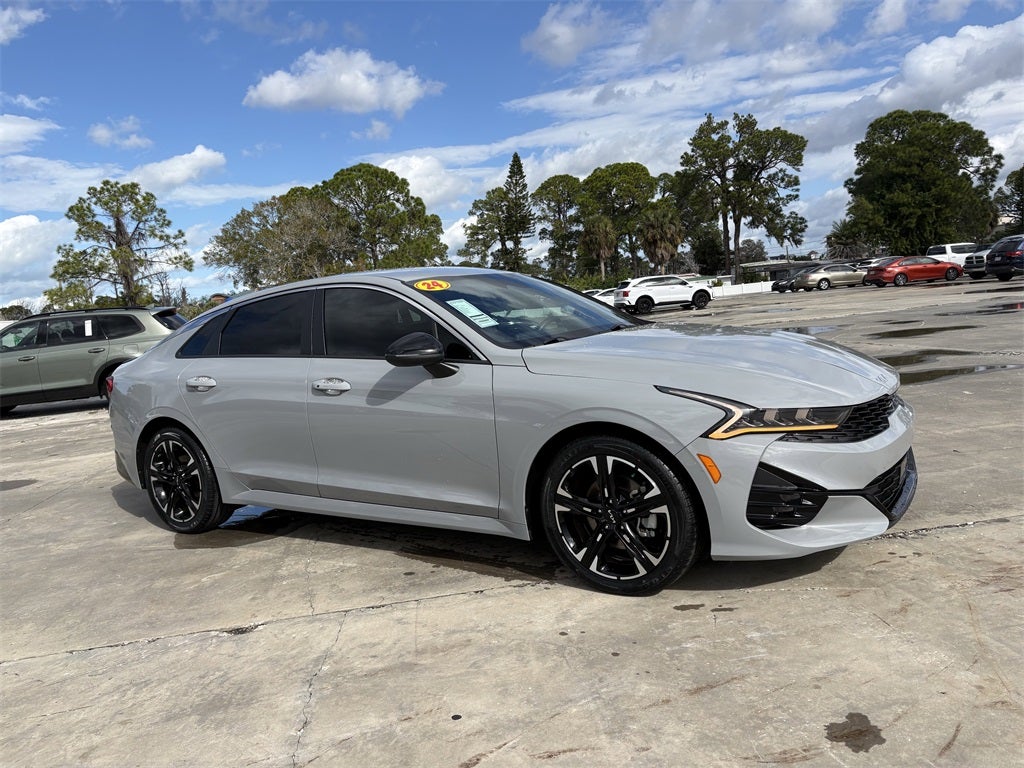2024 Kia K5 GT-Line