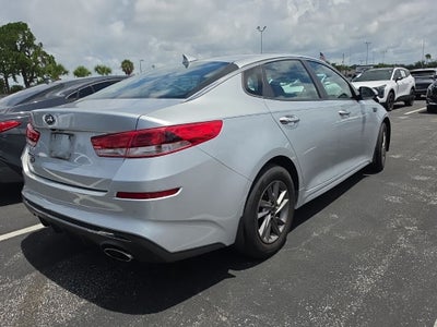 2020 Kia Optima LX