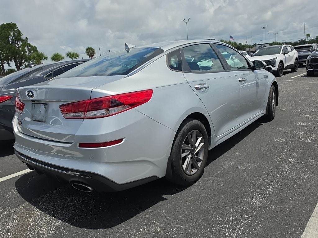 2020 Kia Optima LX