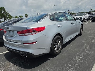 2020 Kia Optima LX