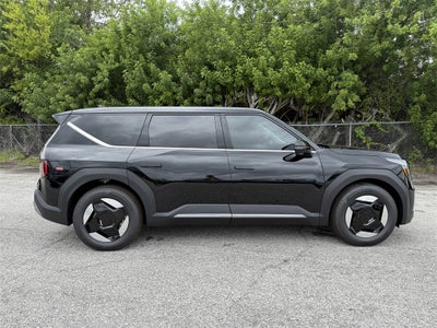 2026 Kia EV9 Light