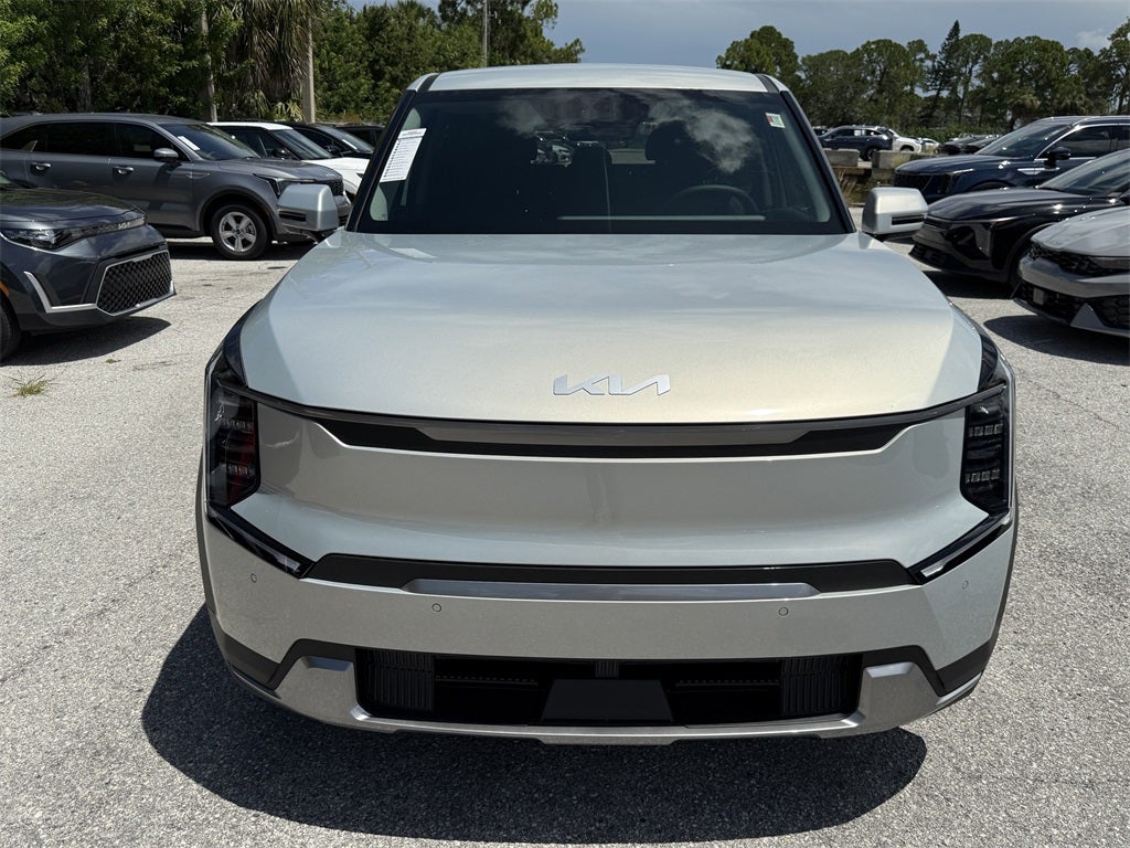 2026 Kia EV9 Light