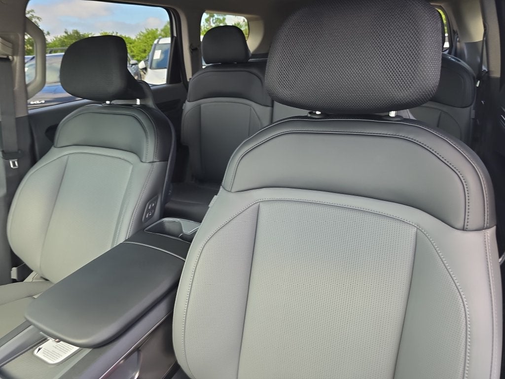 2026 Kia EV9 Light