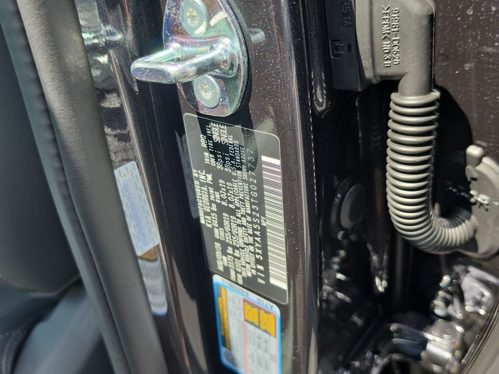 2026 Kia EV9 Light