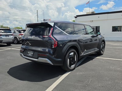 2026 Kia EV9 Light