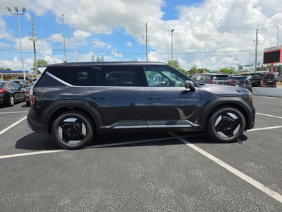 2026 Kia EV9 Light
