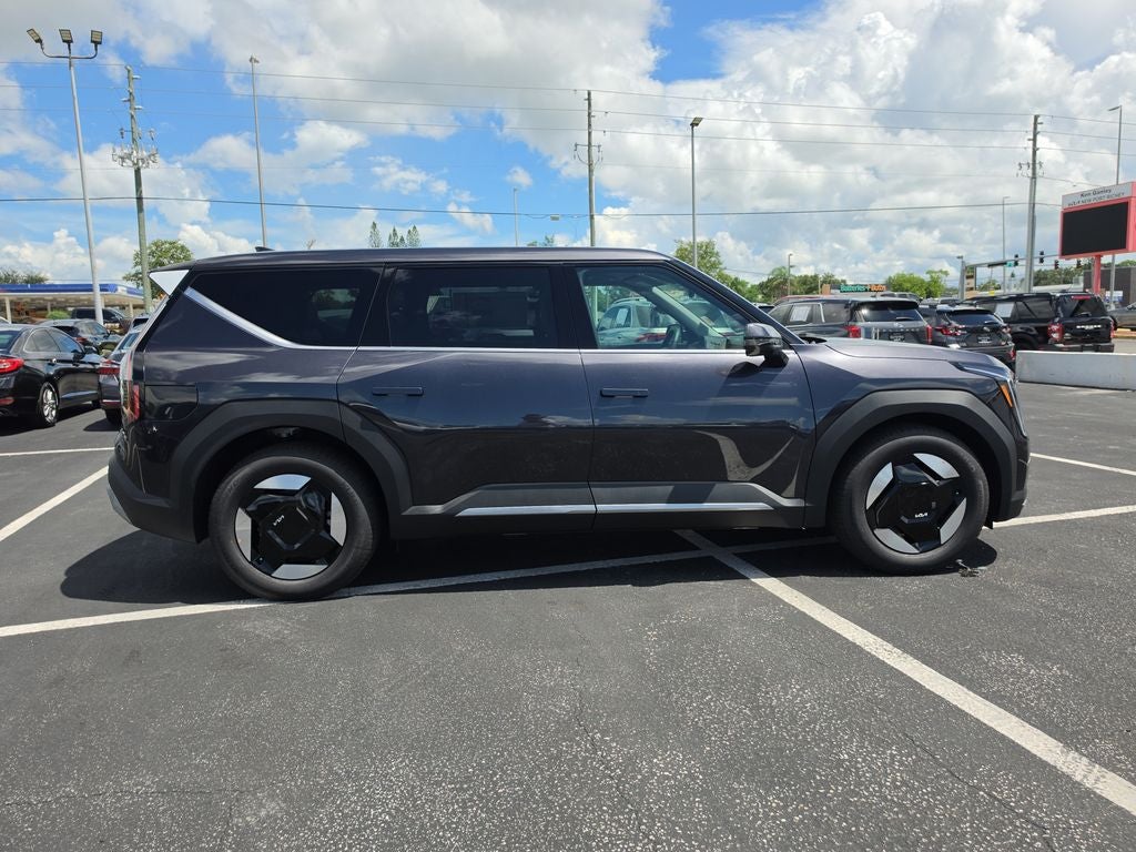 2026 Kia EV9 Light