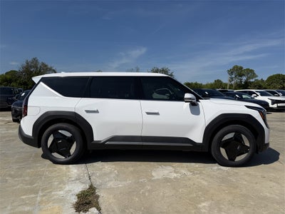2026 Kia EV9 Light