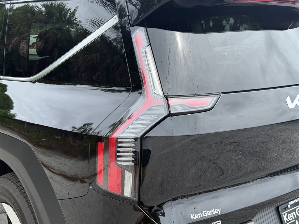 2026 Kia EV9 Light Long Range