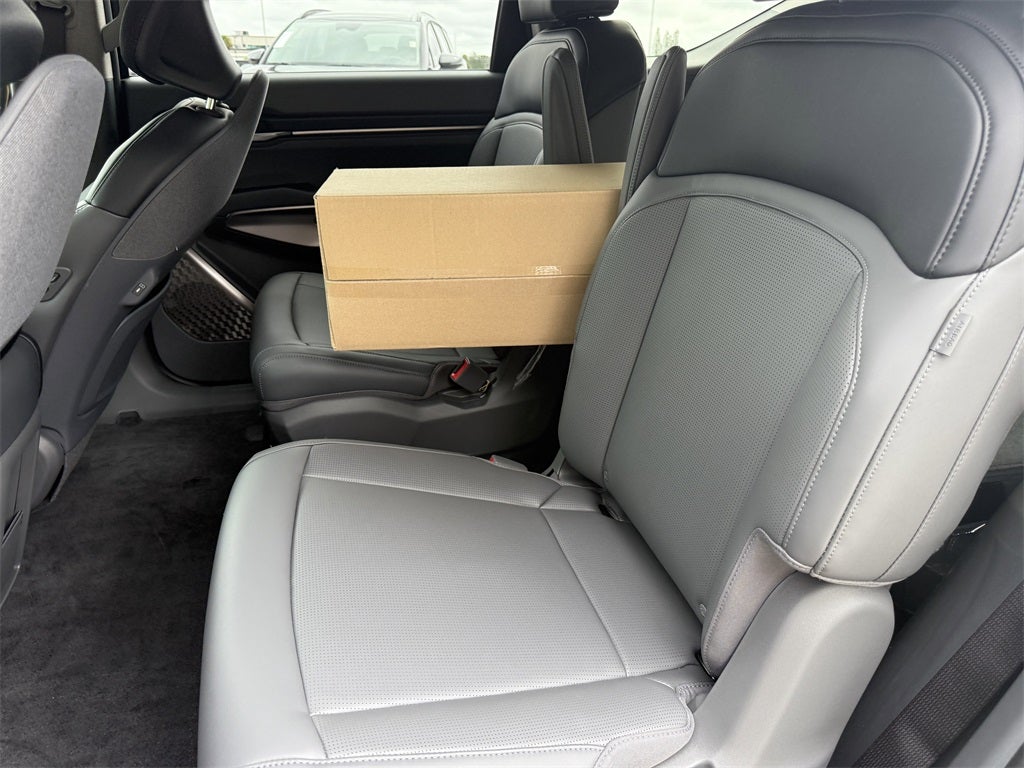 2026 Kia EV9 Light Long Range