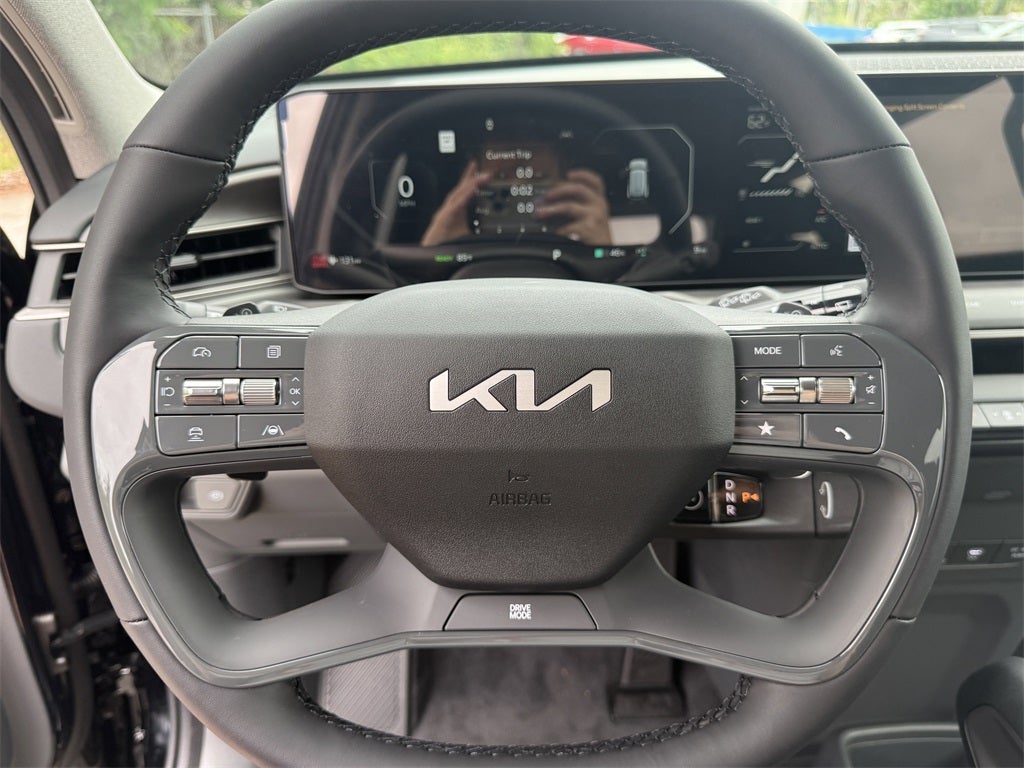2026 Kia EV9 Light Long Range
