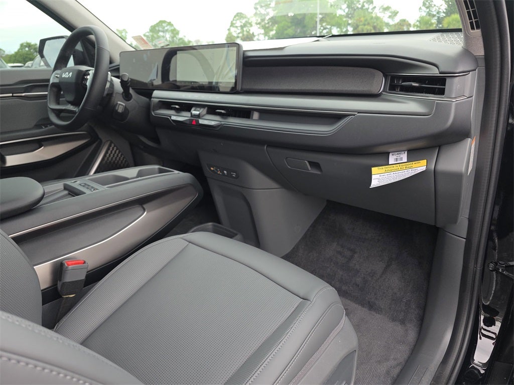 2026 Kia EV9 Light Long Range