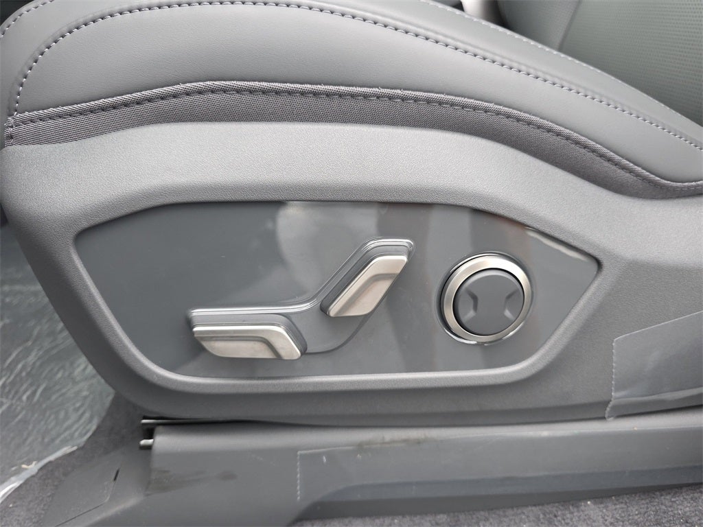 2026 Kia EV9 Light Long Range