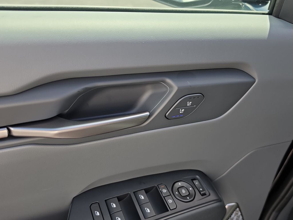 2026 Kia EV9 Light Long Range
