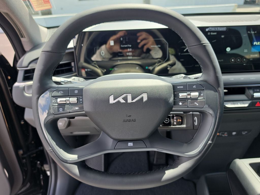 2026 Kia EV9 Light Long Range