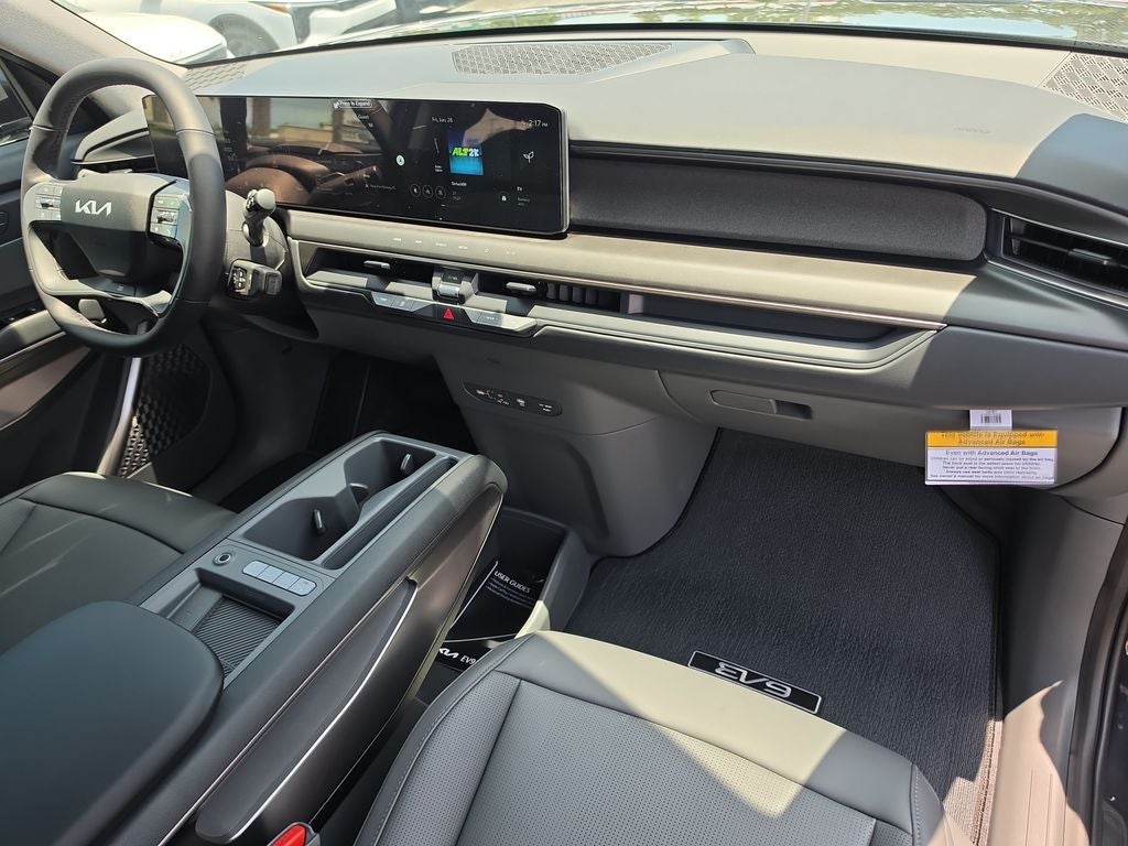 2026 Kia EV9 Light Long Range