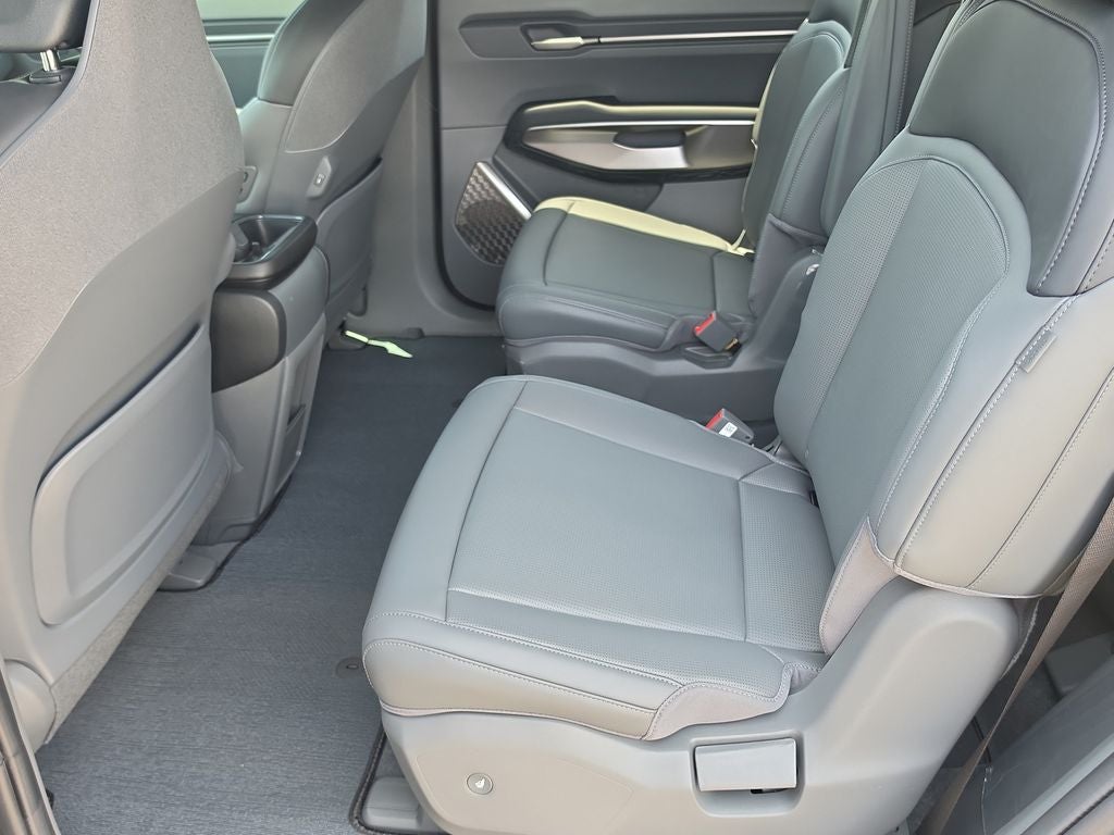 2026 Kia EV9 Light Long Range