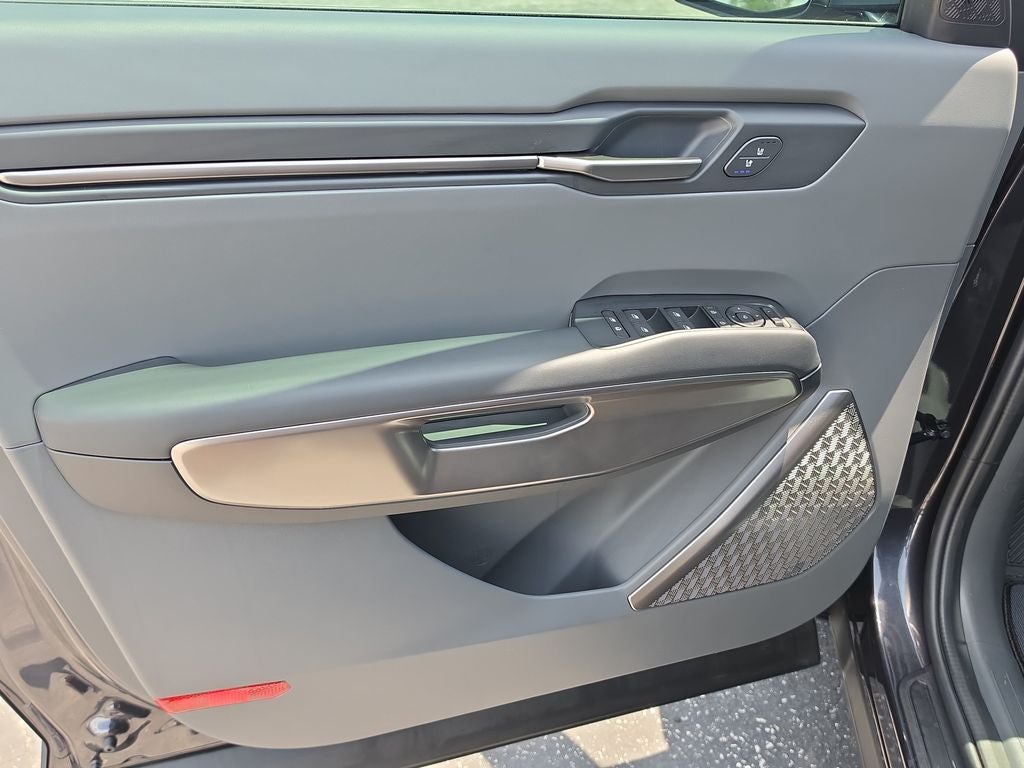 2026 Kia EV9 Light Long Range