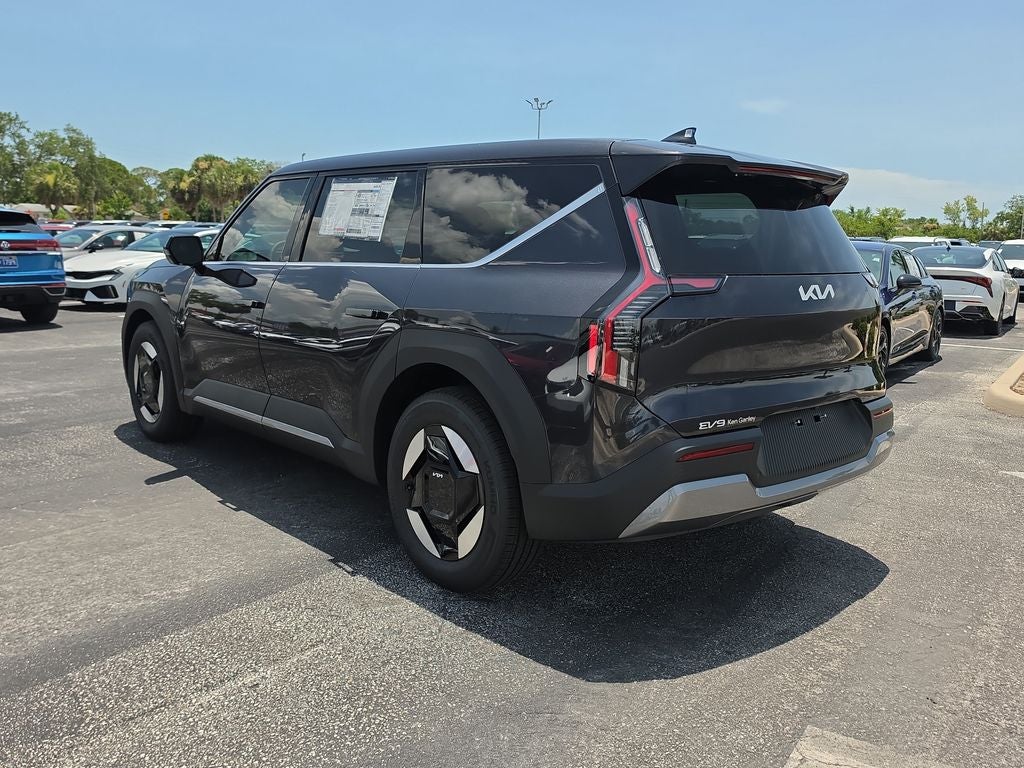 2026 Kia EV9 Light Long Range