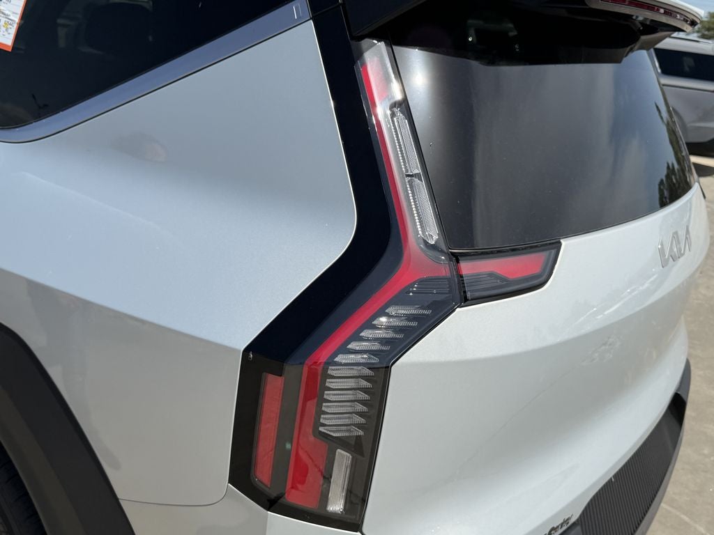 2026 Kia EV9 Light Long Range