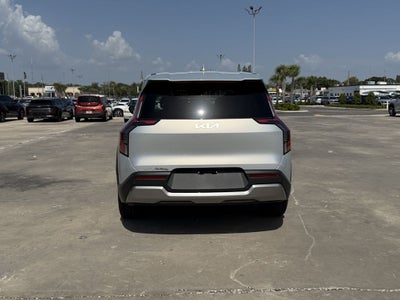 2026 Kia EV9 Light Long Range