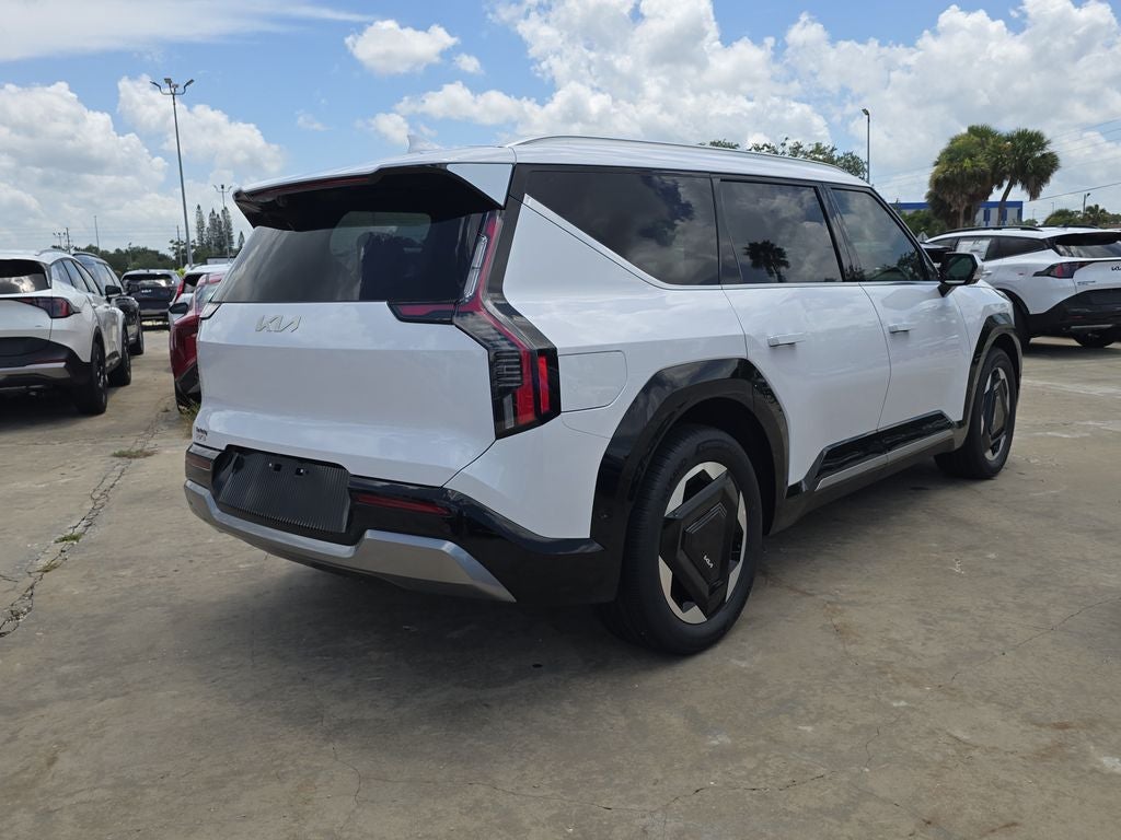 2026 Kia EV9 Land