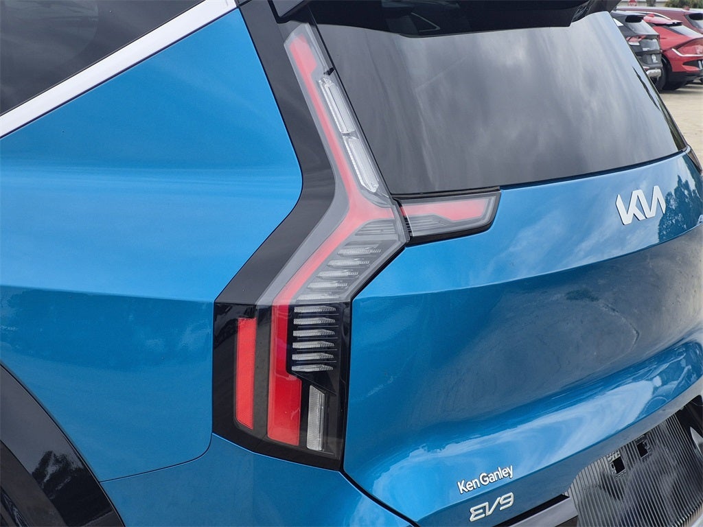 2026 Kia EV9 Land