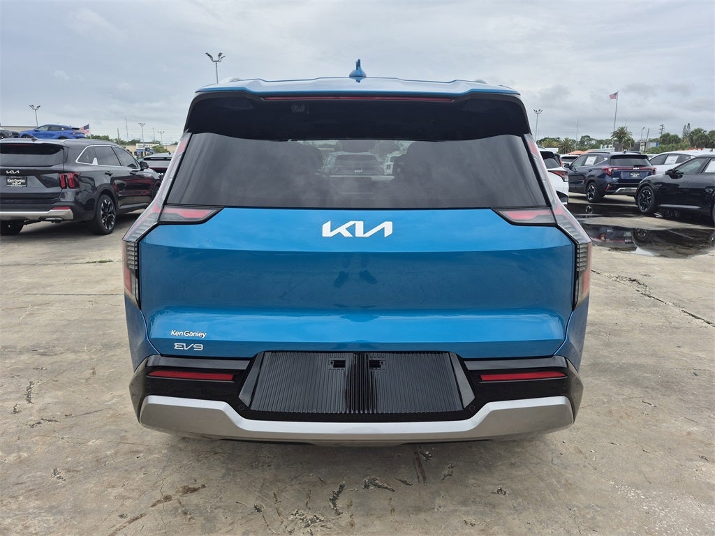 2026 Kia EV9 Land