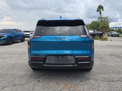 2026 Kia EV9 Land