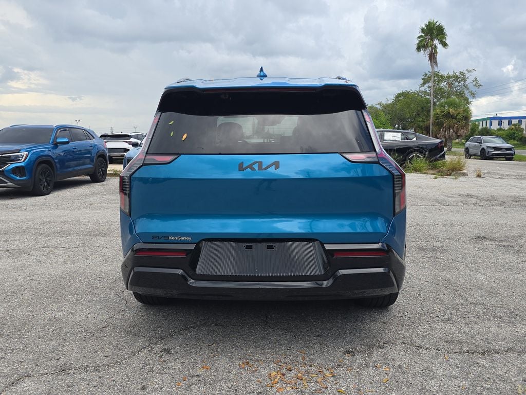 2026 Kia EV9 Land