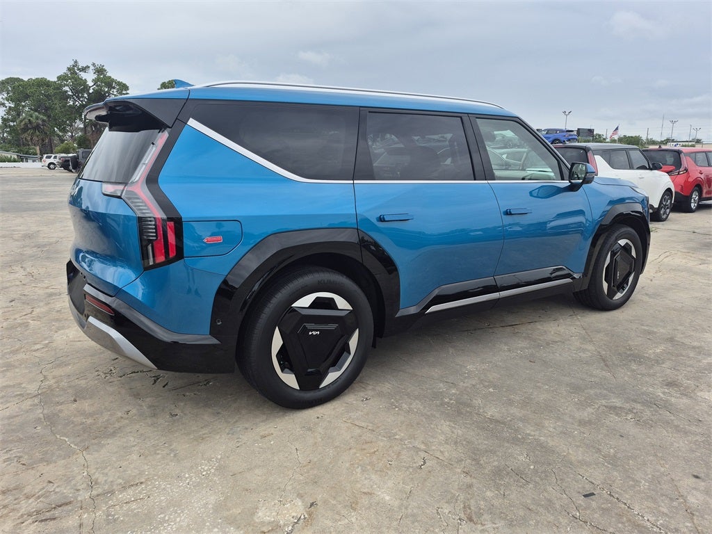 2026 Kia EV9 Land