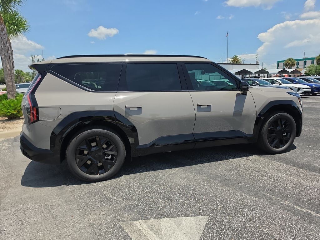 2026 Kia EV9 Land