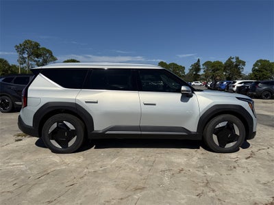 2026 Kia EV9 Wind