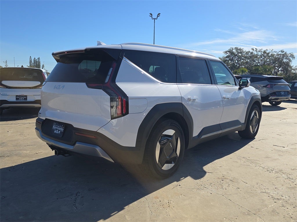 2026 Kia EV9 Wind
