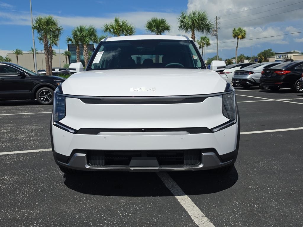 2026 Kia EV9 Wind