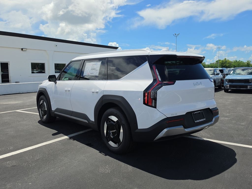 2026 Kia EV9 Wind