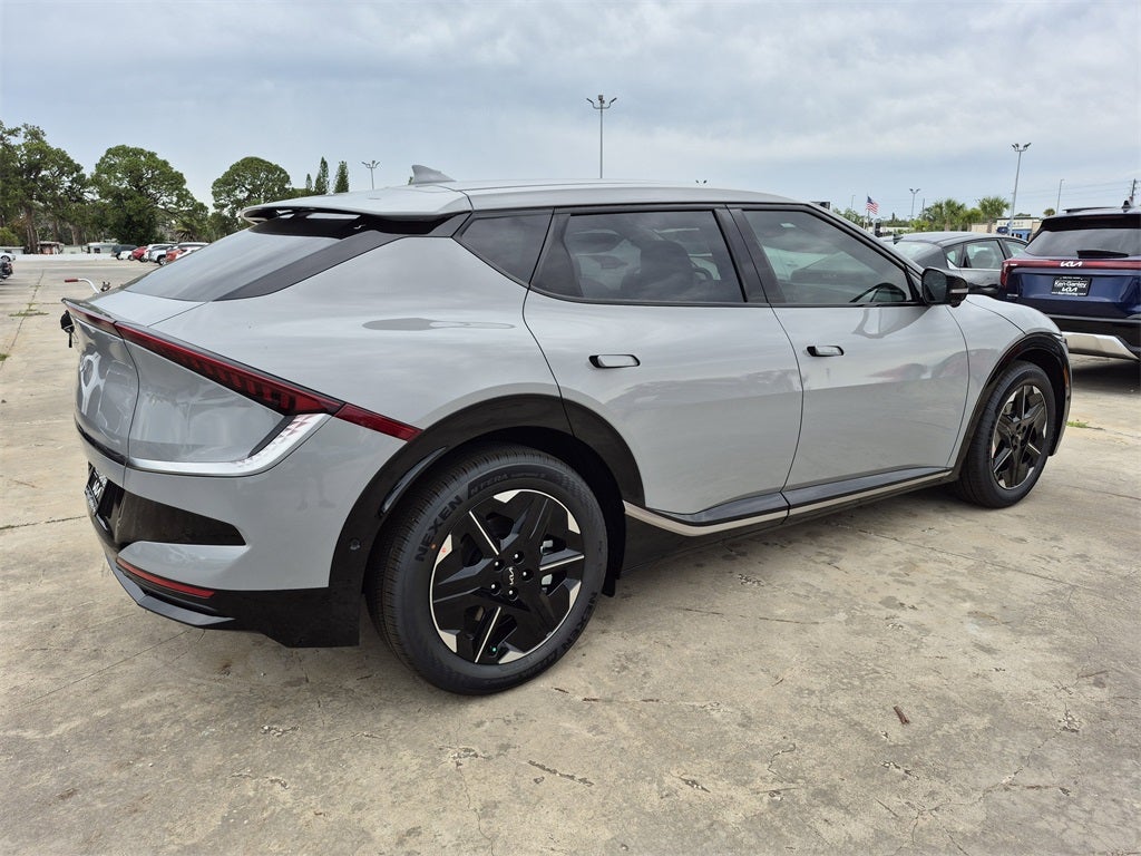 2025 Kia EV6 Wind