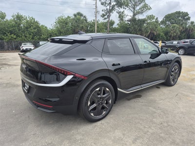 2025 Kia EV6 Light