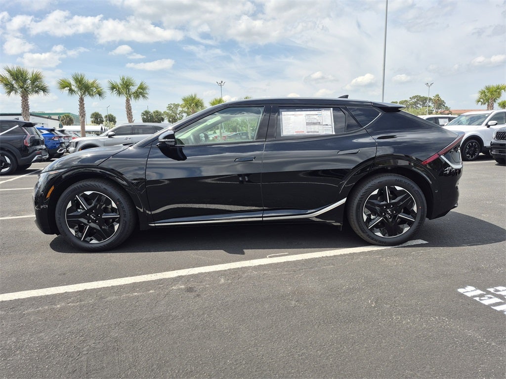 2025 Kia EV6 Wind